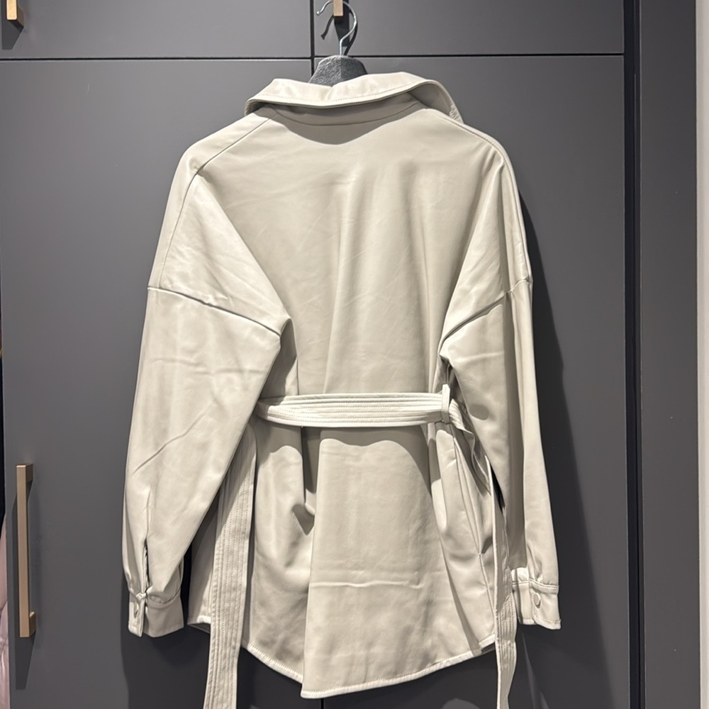 Pleather shacket - Picture 3 of 3